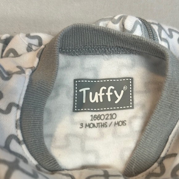 Tuffy Gray and White puzzle design Onesie - Picture 2 of 3